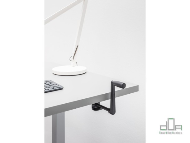 Birou operational OGI DRIVE reglabil pe inaltime #AboutOfficeFurniture