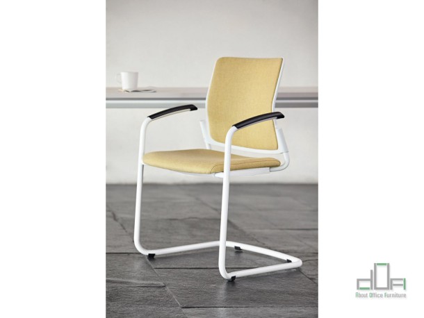 Scaun meeting-vizitator URBAN PLUS #AboutOfficeFurniture