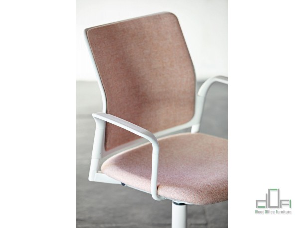 Scaun meeting-vizitator URBAN PLUS #AboutOfficeFurniture