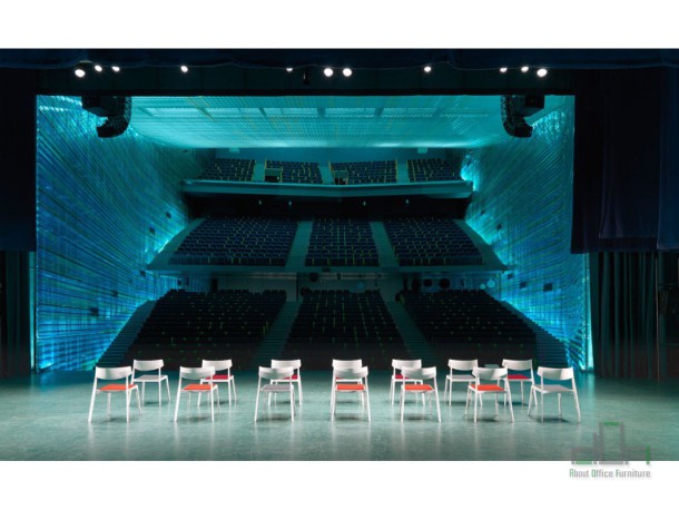 Scaun Bucatarie-Cafeteria WING #AboutOfficeFurniture