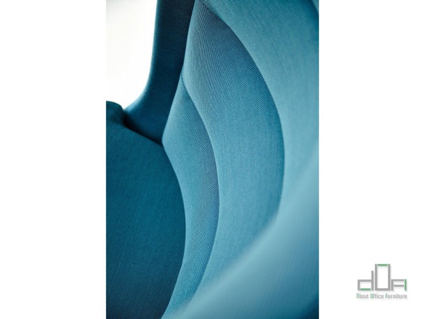 Fotoliu BADMINTON #AboutOfficeFurniture