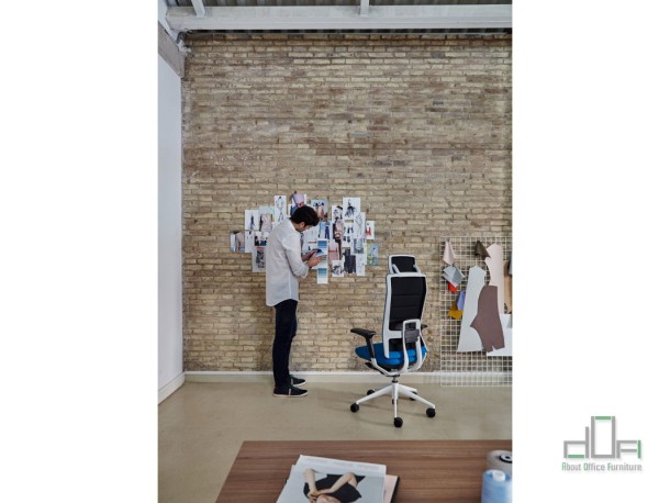 Scaun ergonomic managerial TNK FLEX #AboutOfficeFurniture