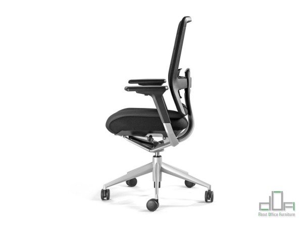 Scaun ergonomic managerial TNK FLEX #AboutOfficeFurniture