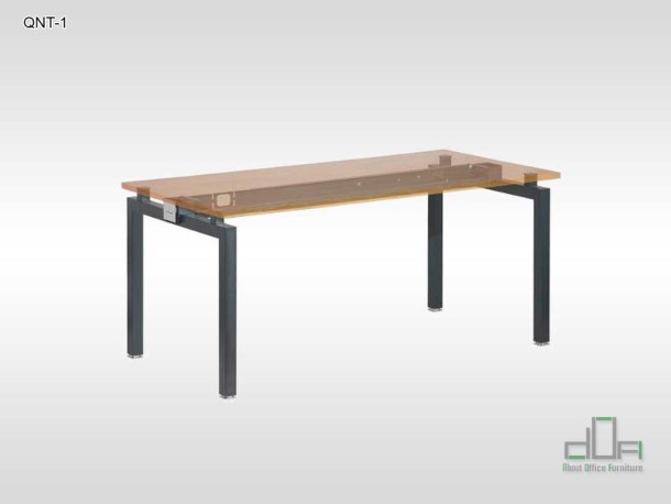 Birou operational QUANTUM-1 picioare metalice 1200x600mm #AboutOfficeFurniture