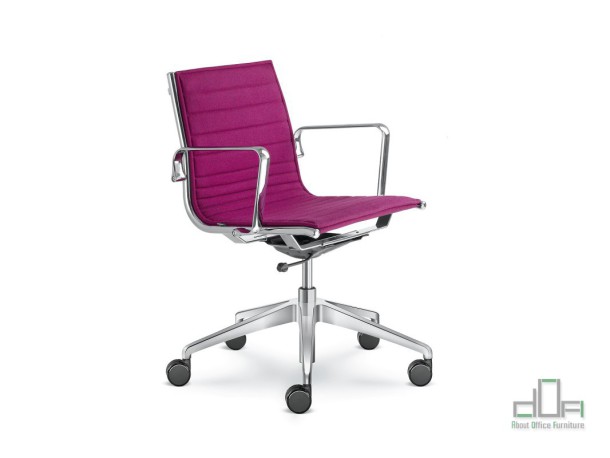 Scaun ergonomic managerial FLY #AboutOfficeFurniture