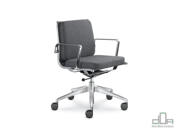 Scaun ergonomic managerial FLY #AboutOfficeFurniture