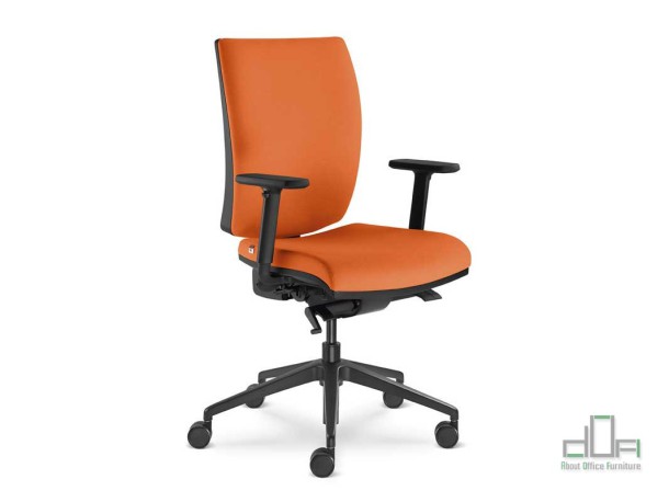 Scaun ergonomic operational LYRA #AboutOfficeFurniture